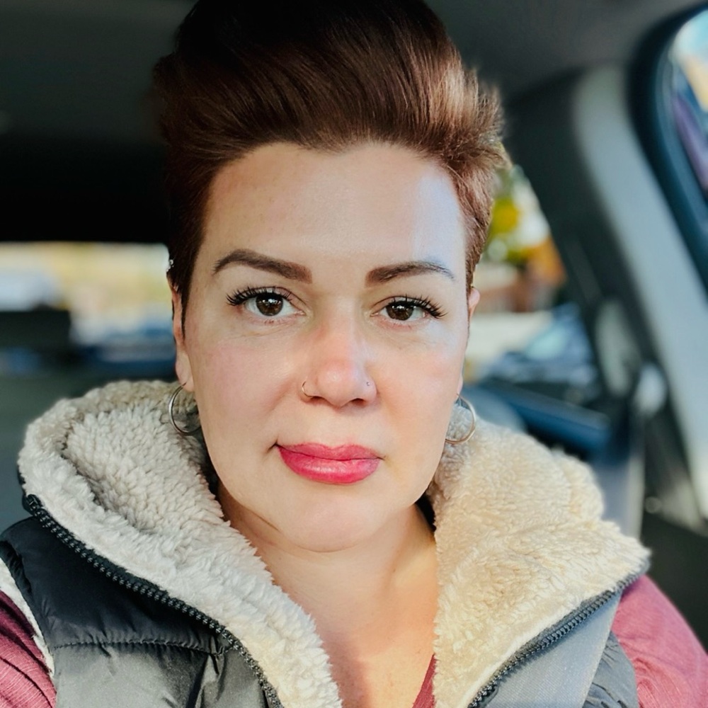 Meet your Posher, Nicole